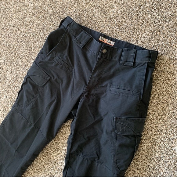 (2) Mens 5.11 Tactical utility pants 32x32 includes two pairs Cargo Pockets - Picture 13 of 16